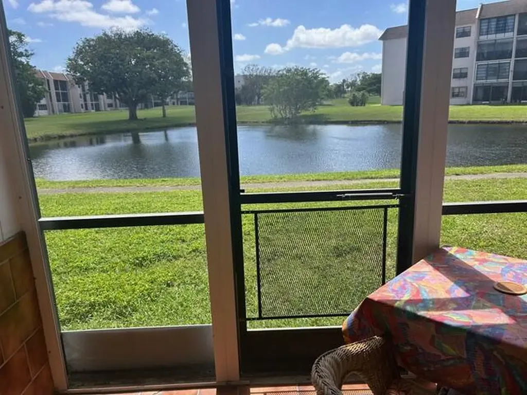 10180 NW 30th Court Sunrise FL 33322