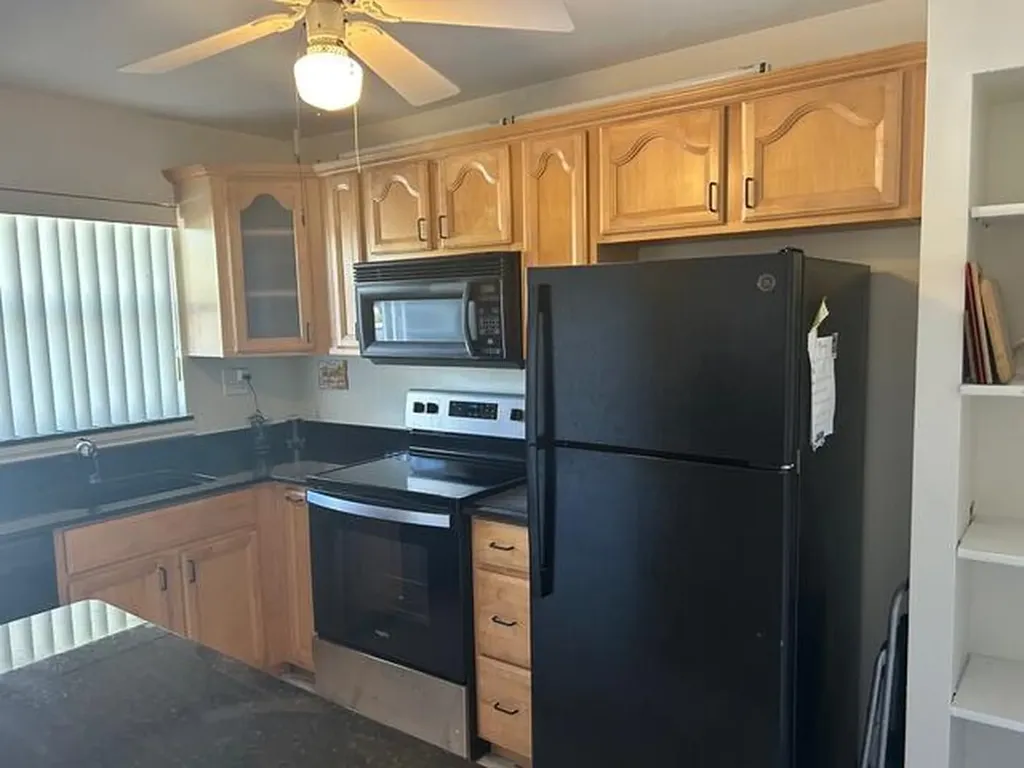 10180 NW 30th Court Sunrise FL 33322