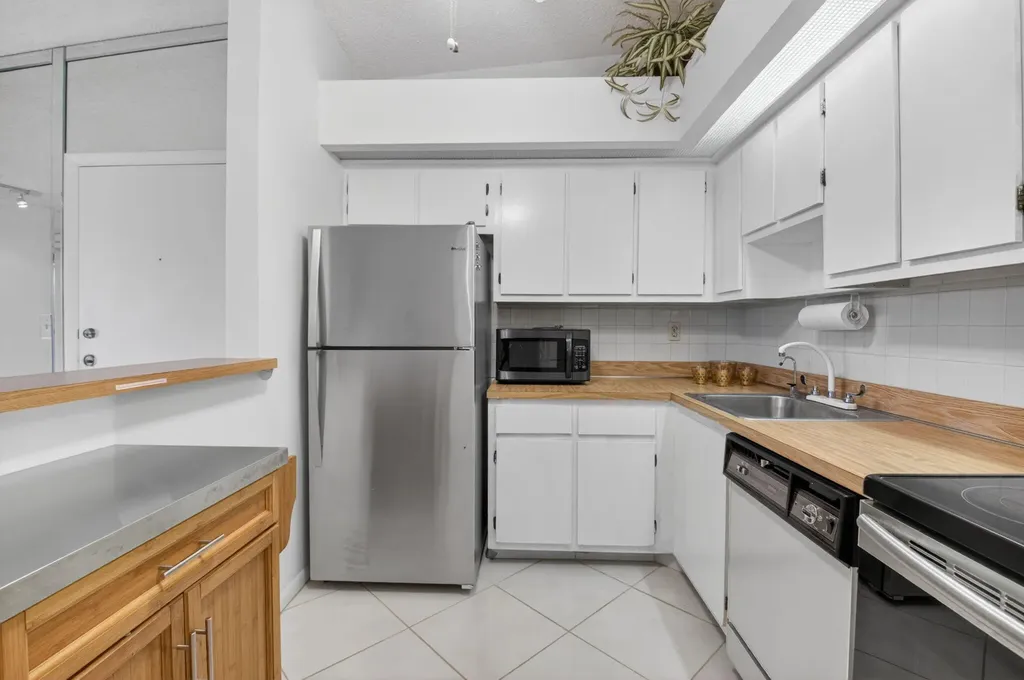 15496 Lakes Of Delray Boulevard Delray Beach FL 33484