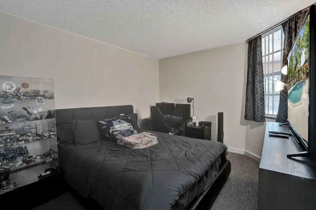 8266 NW 24th Street Coral Springs FL 33065