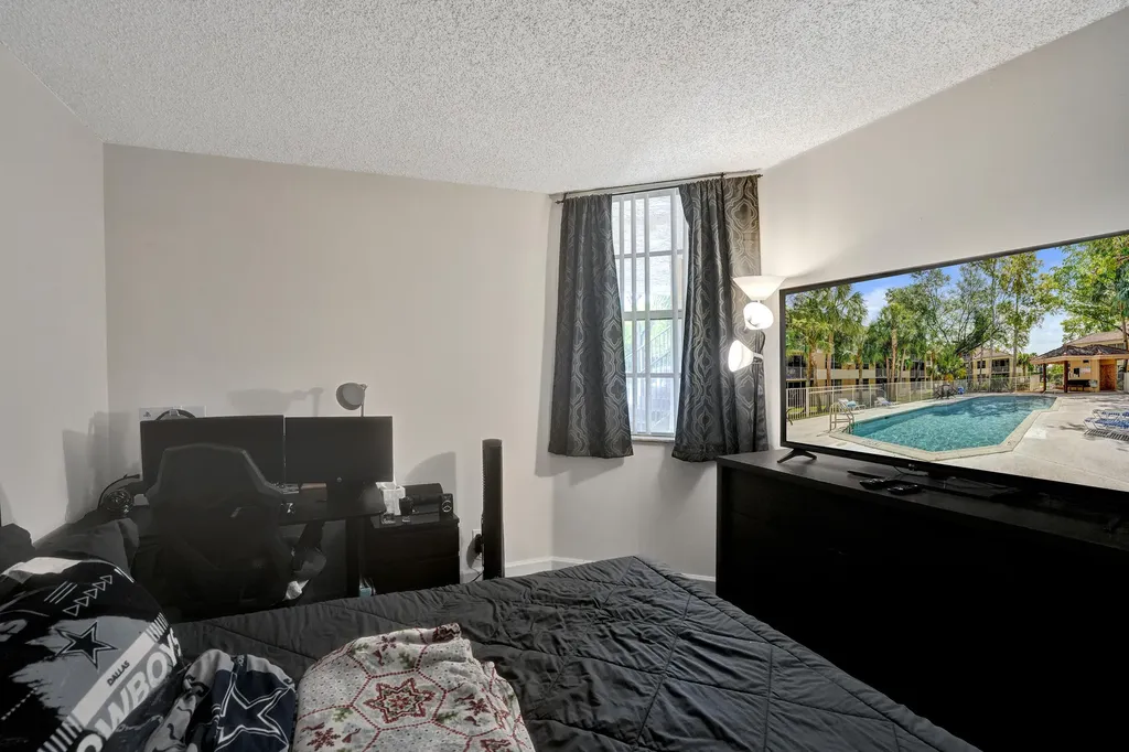 8266 NW 24th Street Coral Springs FL 33065