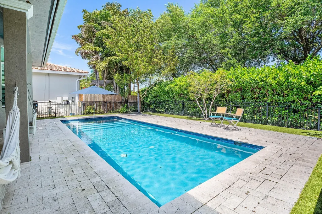 10715 NW 83rd Court Parkland FL 33076