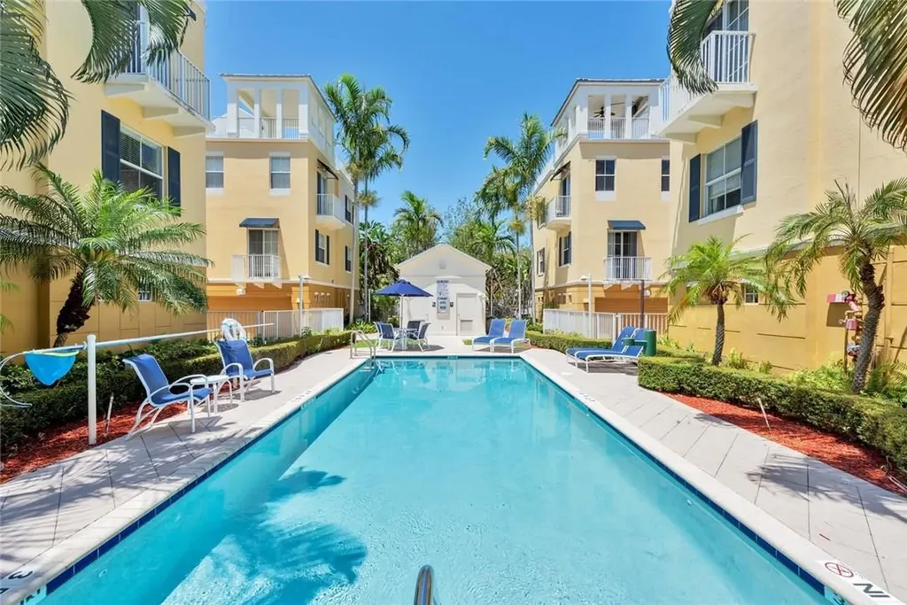 538 NE 7th Avenue Fort Lauderdale FL 33301