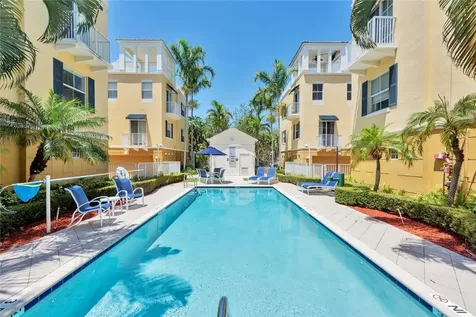 538 NE 7th Avenue Fort Lauderdale FL 33301