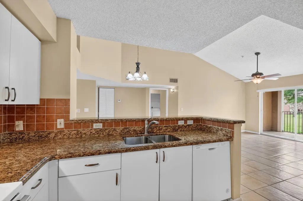 7864 Sonoma Springs Circle Lake Worth FL 33463