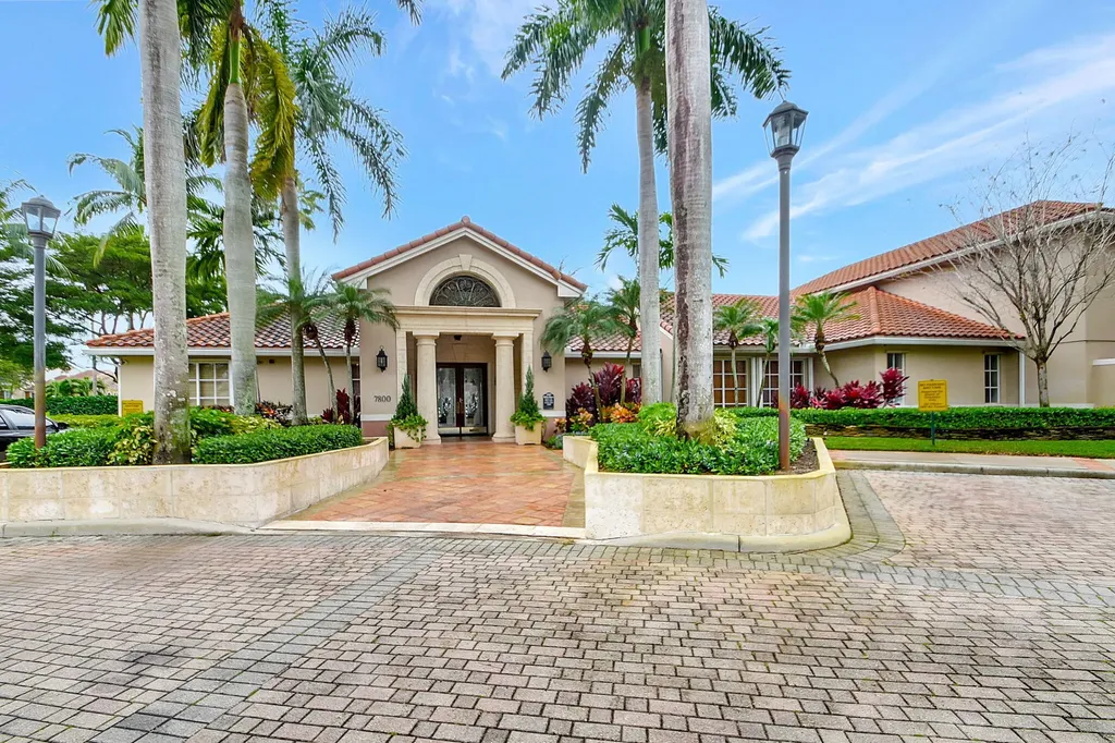 7864 Sonoma Springs Circle Lake Worth FL 33463