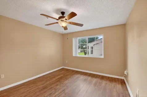 7864 Sonoma Springs Circle Lake Worth FL 33463