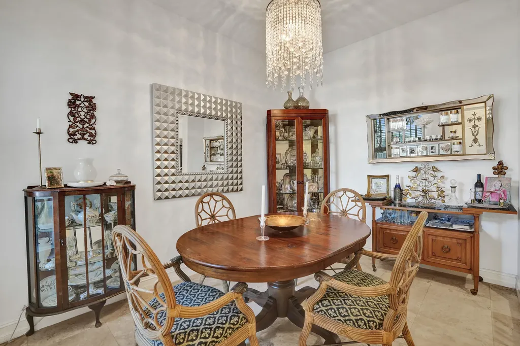 1127 N Victoria Park Road Fort Lauderdale FL 33304