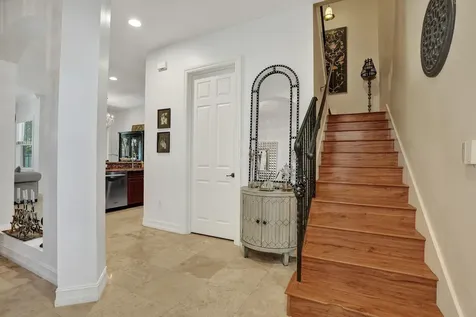 1127 N Victoria Park Road Fort Lauderdale FL 33304