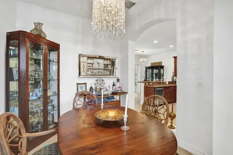 1127 N Victoria Park Road Fort Lauderdale FL 33304