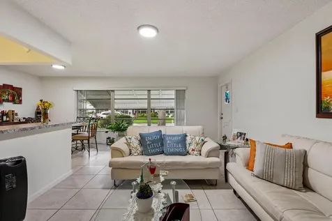 1044 NW 83rd Avenue Plantation FL 33322