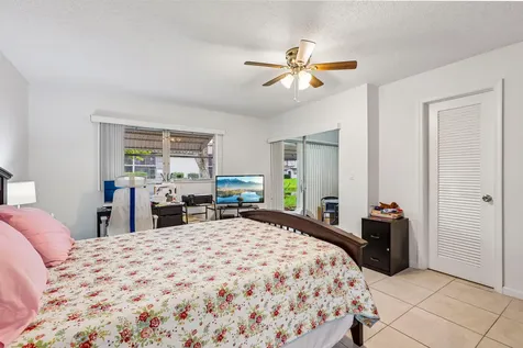 1044 NW 83rd Avenue Plantation FL 33322