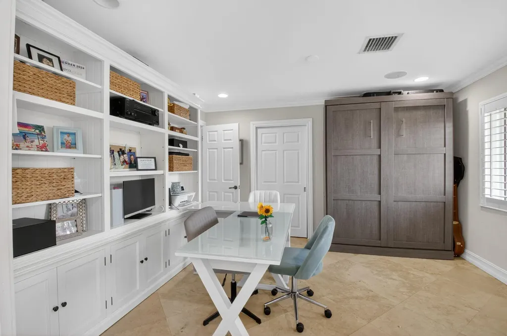 5800 NE 7th Avenue Boca Raton FL 33487