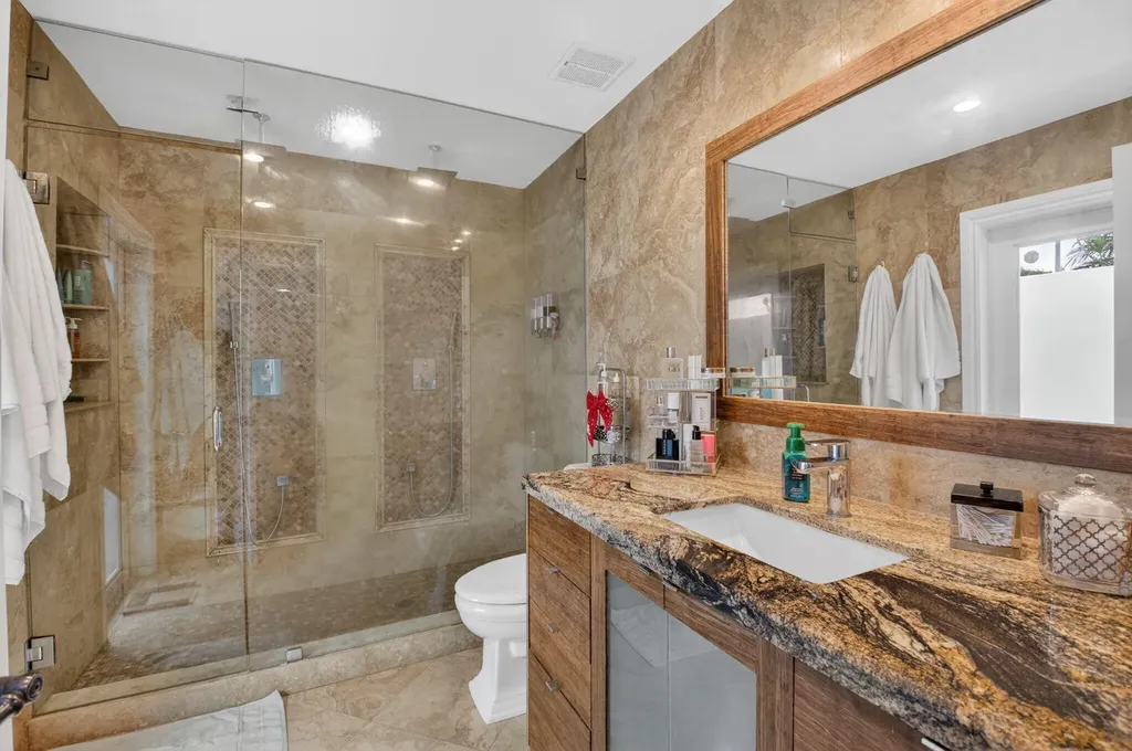 5800 NE 7th Avenue Boca Raton FL 33487