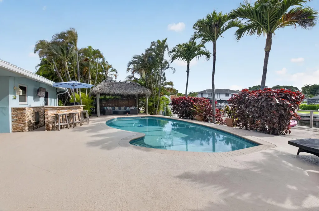 5800 NE 7th Avenue Boca Raton FL 33487