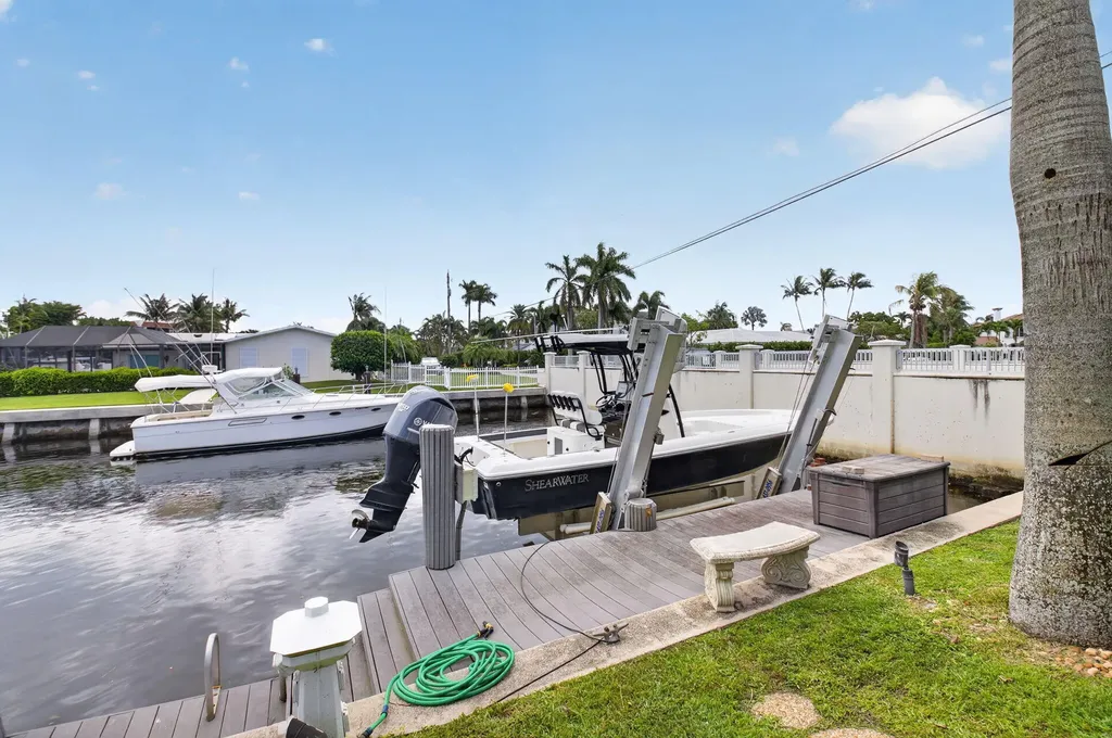 5800 NE 7th Avenue Boca Raton FL 33487