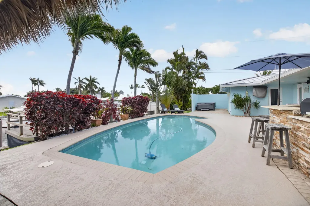 5800 NE 7th Avenue Boca Raton FL 33487