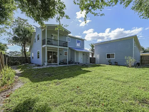 680 Mulberry Street Sebastian FL 32958