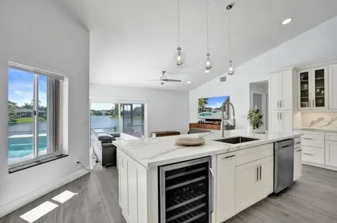 10248 SW 12th Street Pembroke Pines FL 33025
