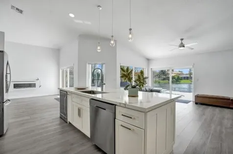 10248 SW 12th Street Pembroke Pines FL 33025