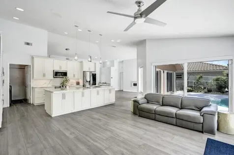 10248 SW 12th Street Pembroke Pines FL 33025