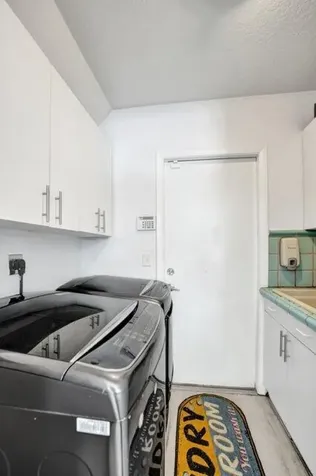 10248 SW 12th Street Pembroke Pines FL 33025