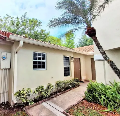 408 NW 108th Terrace NW Pembroke Pines FL 33026