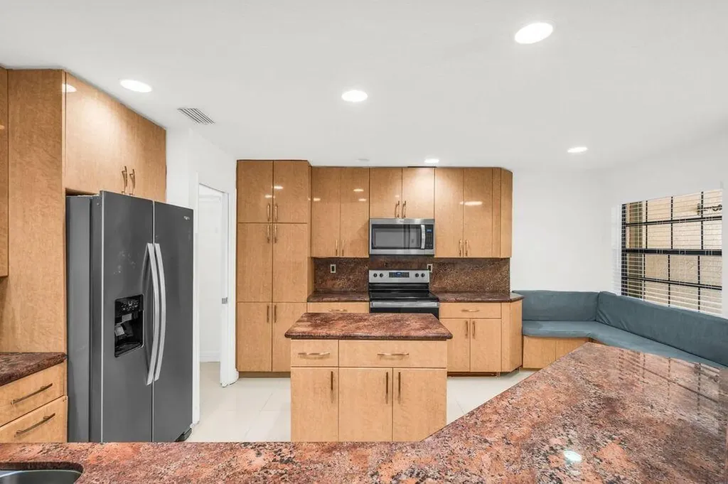 65 Centennial Court Deerfield Beach FL 33442