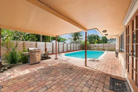 5018 SW 91st Terrace Cooper City FL 33328