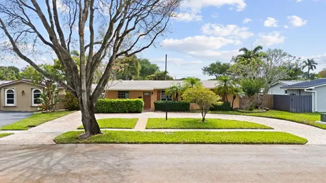 5018 SW 91st Terrace Cooper City FL 33328