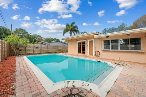 5018 SW 91st Terrace Cooper City FL 33328