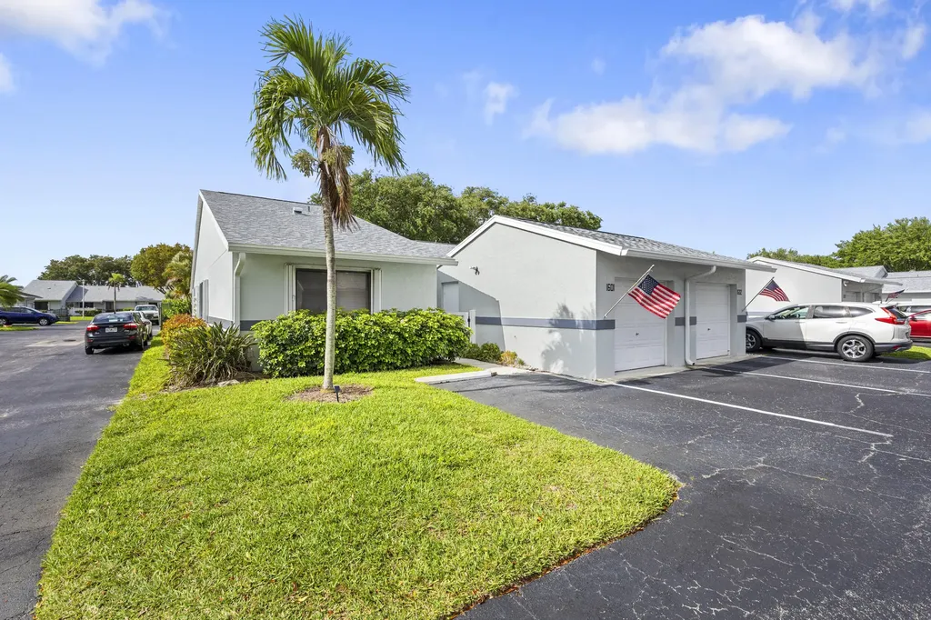 2640 Gately Drive W West Palm Beach FL 33415
