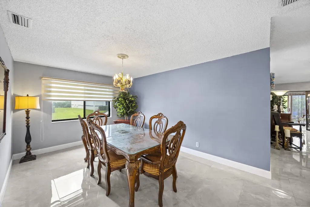 2640 Gately Drive W West Palm Beach FL 33415