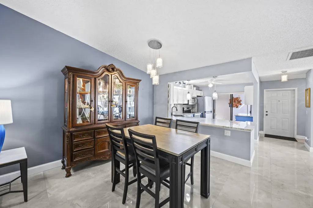 2640 Gately Drive W West Palm Beach FL 33415