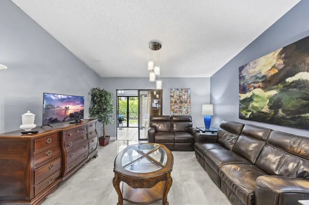2640 Gately Drive W West Palm Beach FL 33415