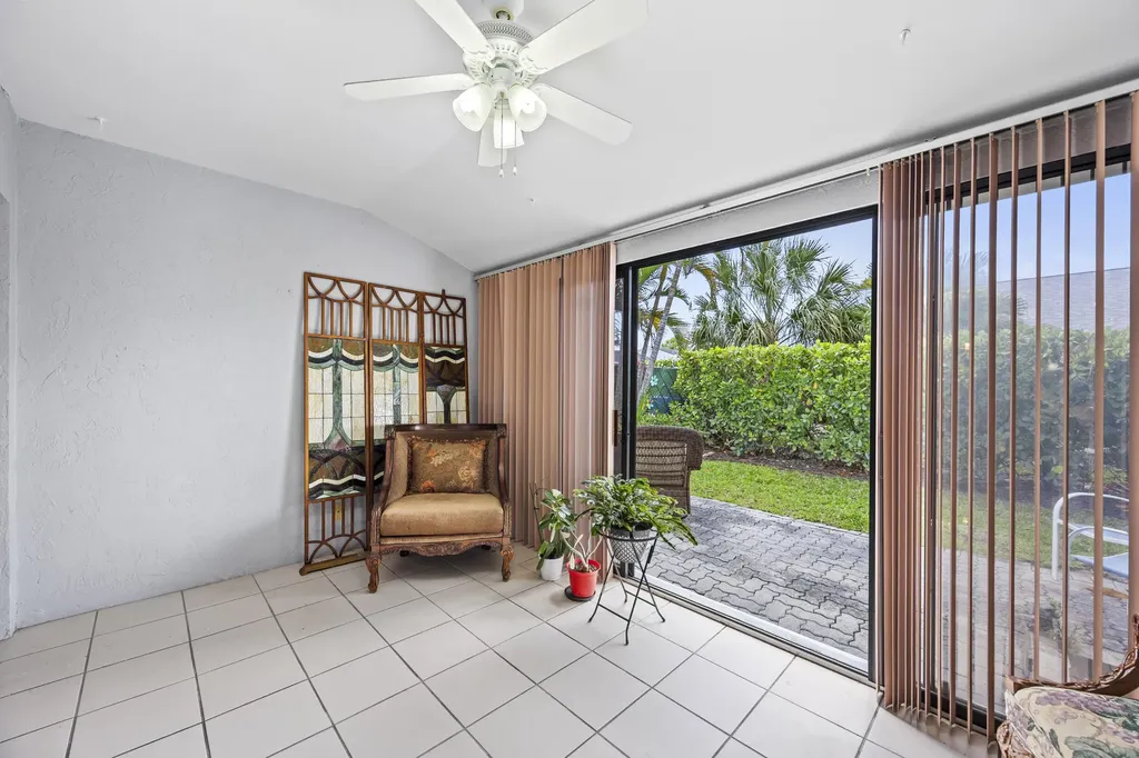 2640 Gately Drive W West Palm Beach FL 33415