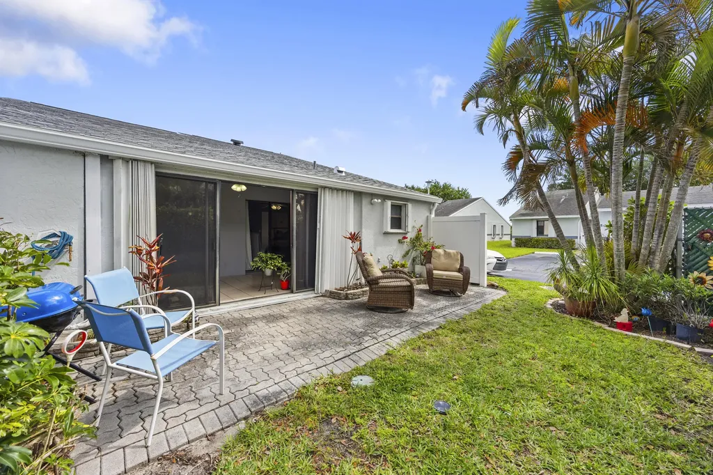 2640 Gately Drive W West Palm Beach FL 33415