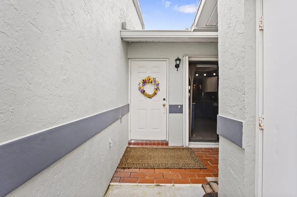 2640 Gately Drive W West Palm Beach FL 33415