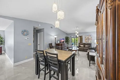 2640 Gately Drive W West Palm Beach FL 33415