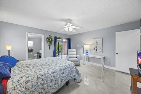 2640 Gately Drive W West Palm Beach FL 33415