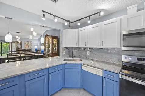 2640 Gately Drive W West Palm Beach FL 33415