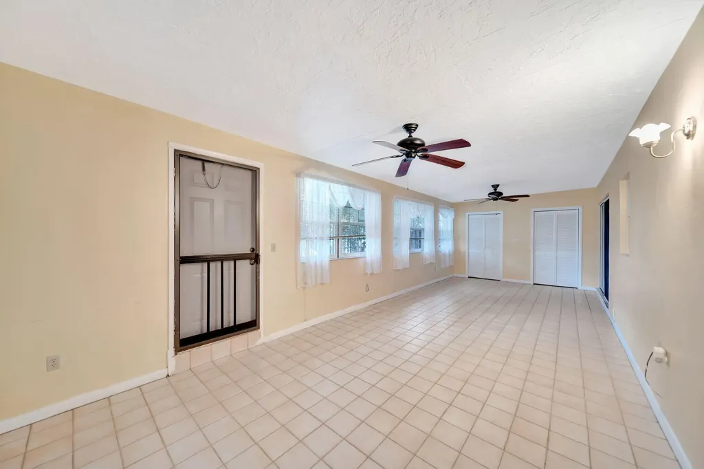 10308 Welleby Isle Lane Sunrise FL 33351