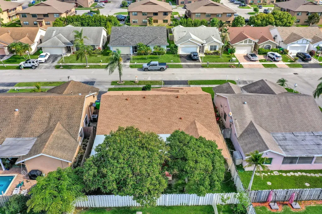 10308 Welleby Isle Lane Sunrise FL 33351