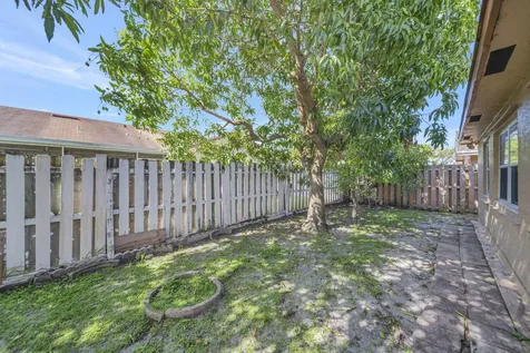 10308 Welleby Isle Lane Sunrise FL 33351