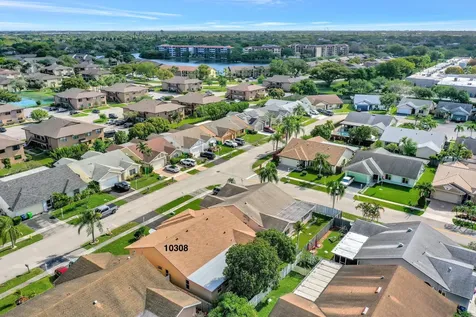10308 Welleby Isle Lane Sunrise FL 33351