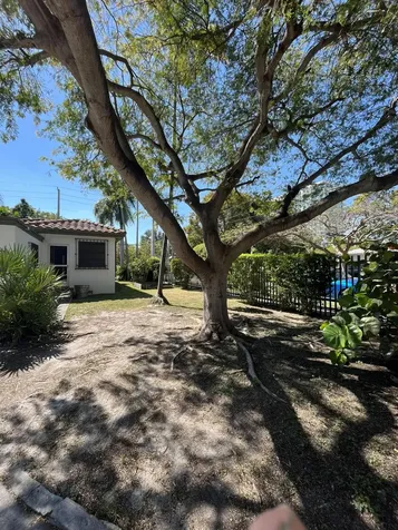 175 SW 25th Road Miami FL 33129
