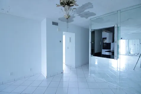 465 Paradise Isle Boulevard Hallandale Beach FL 33009