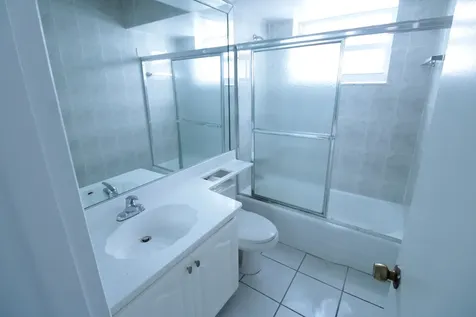 465 Paradise Isle Boulevard Hallandale Beach FL 33009
