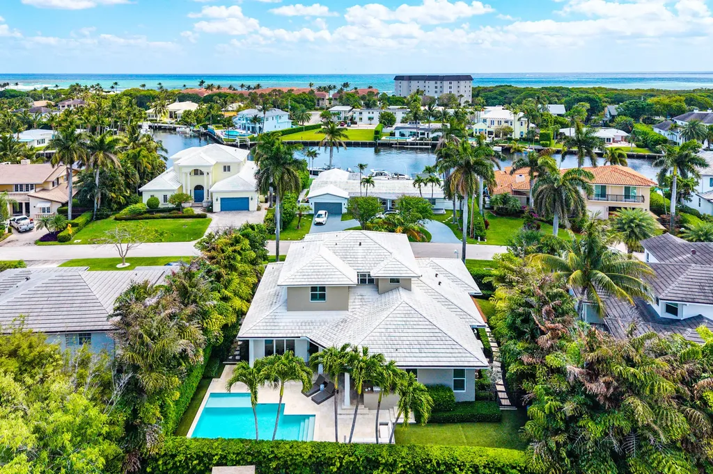 33 Spanish River Drive Ocean Ridge FL 33435