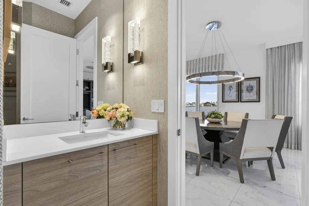 103 Water Club Court S North Palm Beach FL 33408